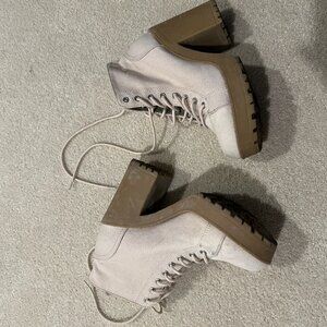 Divided by H&M Chunky Platform Heel Boots | Size 8 / EU 39 | Neutral Beige